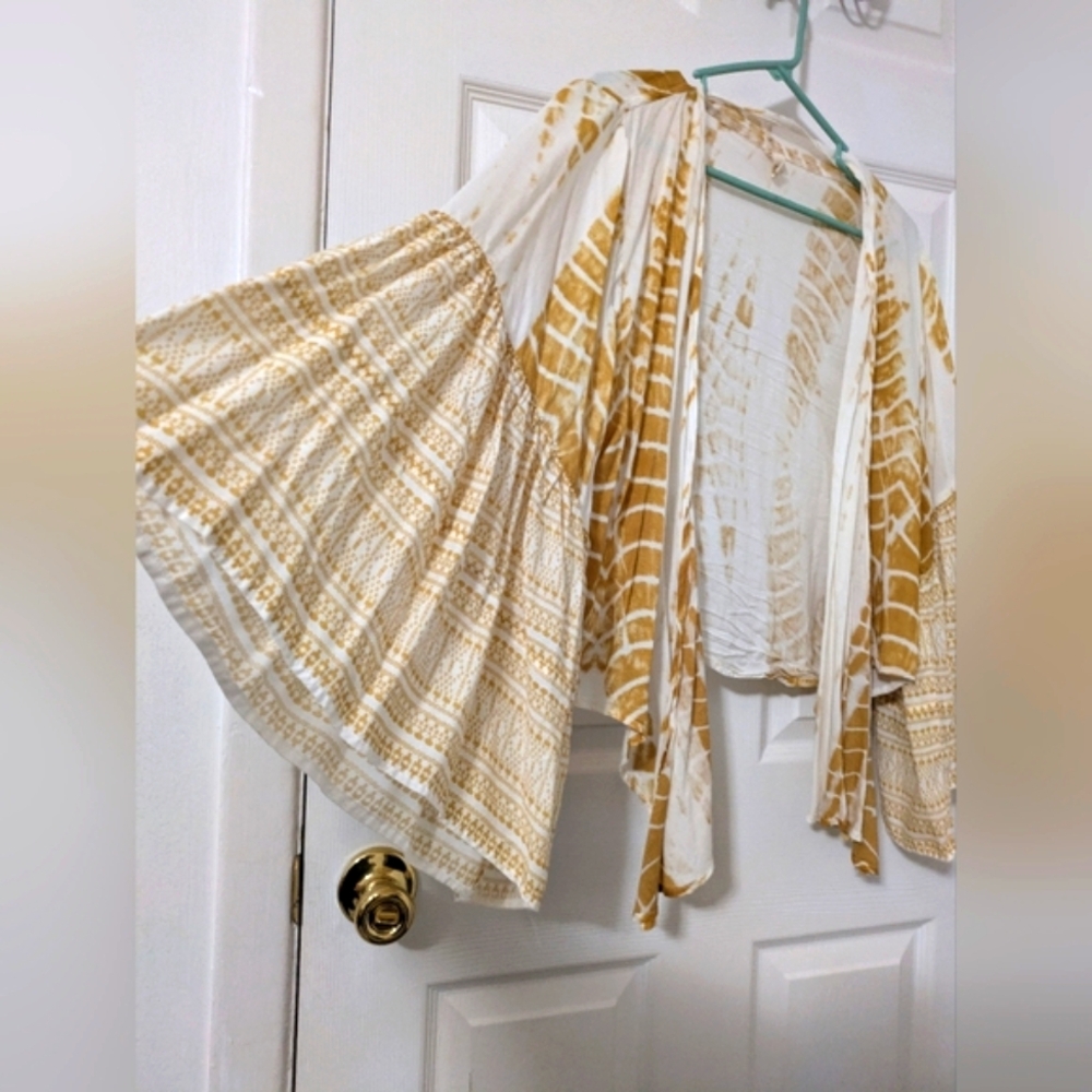 Boho Beachy Elan Kimono with Bell Sleeves